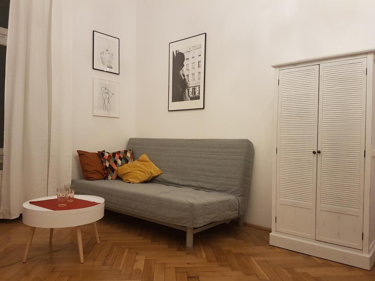 Zakamarki Kraków Exteriör bild
